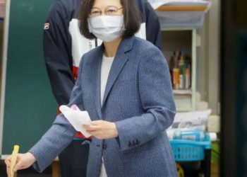 Di tengah meningkatnya ketegangan China, Taiwan memulai pemilihan paruh waktu lokal