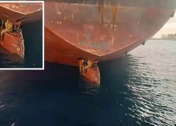 Migran Afrika disimpan di kemudi kapal, diselamatkan oleh penjaga pantai Spanyol