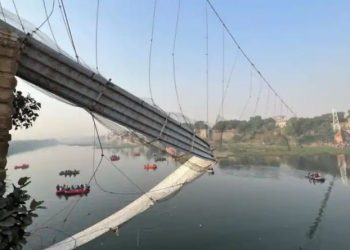 Jembatan Morbi India runtuh: Sembilan ditahan karena ‘kelalaian’; korban tewas naik menjadi 134 orang