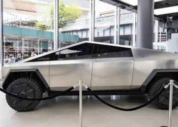 Tesla berencana memulai produksi massal untuk Cybertruck pada akhir 2023