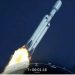 Roket Falcon Heavy SpaceX menyelesaikan peluncuran setelah tiga tahun hiatus
