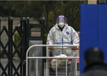 Sebanyak 2.500 kasus baru dilaporkan selama 24 jam, pusat ekonomi China Guangzhou alami penguncian