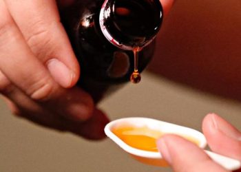 Dua Perusahaan Farmasi Resmi Jadi Tersangka Kasus Obat Sirop