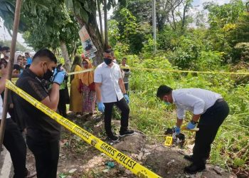 Heboh! Warga Temukan Bayi Tewas Dalam Tas di Pinggir Jalan