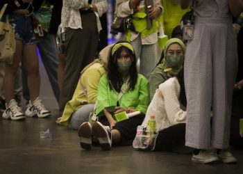 Hari NCT 127 Hari ke-2: Personel Pengamanan Area Panggung Ditambah