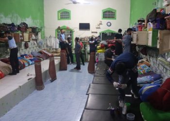 Geledah Kamar Napi, Petugas Kemenkumham Sumbar Temukan Barang Terlarang