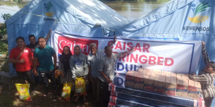 Pabrik Caisar Spirng Bed Pekanbaru Bantu Warga Korban Kebakaran