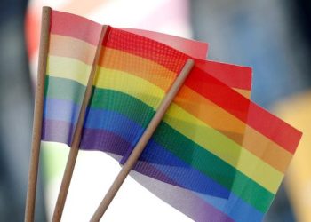 Jurnalis AS Ditahan Usai Pakai Kaus Pelangi di Piala Dunia 2022