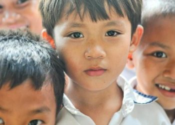 Usia Berapa Idealnya Anak-anak Masuk SD?