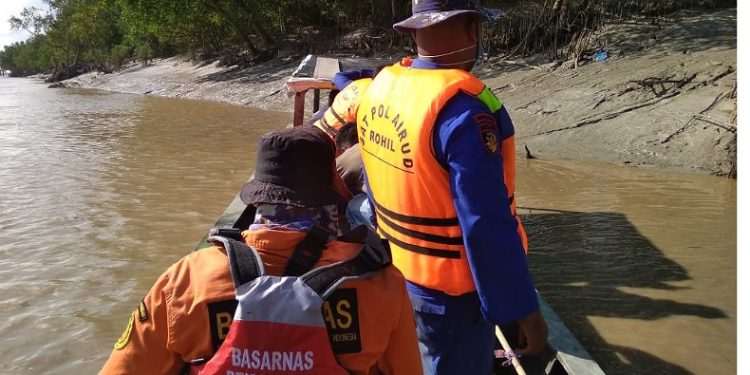 Tim SAR Lanjutkan Pencarian Bocah Yang Hilang Terseret Arus Sungai Siak Pekanbaru