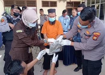 Hendak Jual Ganja, Pria Mencurigakan Diciduk Polsek Tenayan Raya