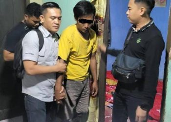 Larikan Ribuan Dus Air Minum, Supir Gudang di Pekanbaru Ditangkap di Banten
