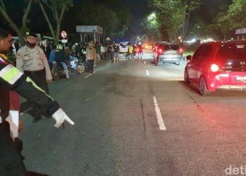 Lalai, Asik Ambil Foto Seraya Berkendara, Pemotor di Pekanbaru Tabrak Pengendara Lain dan Meninggal