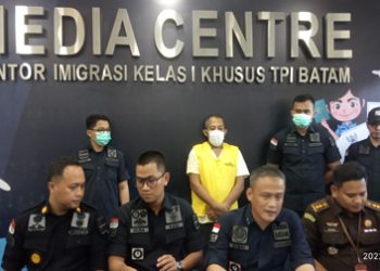 Palsukan Cap Imigrasi untuk Keluar Masuk Malaysia, WNI Ditangkap Imigrasi Batam