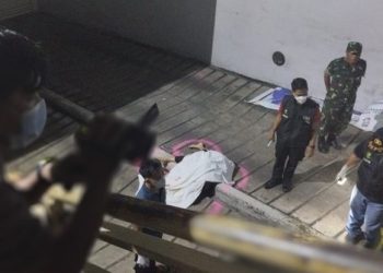 Geger Tamu Hotel, Mayat Tergelatak di Parkiran Diduga Bunuh Diri Loncat dari Lantai 18