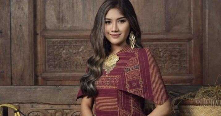 Erina Gudono, Finalis Putri Indonesia Calon Mantu Jokowi