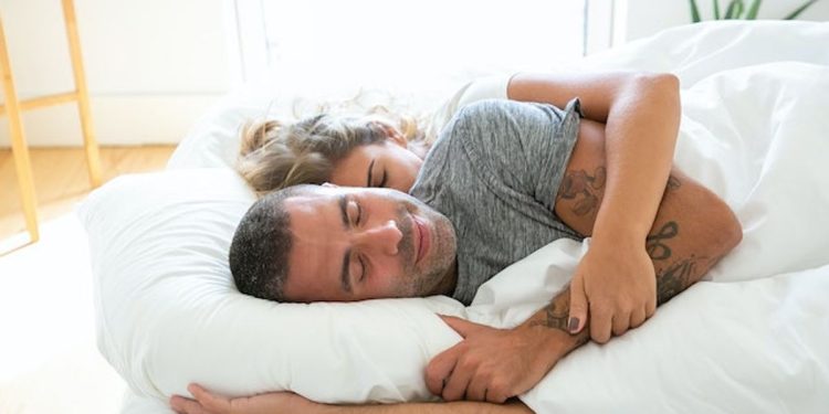 Alasan Quickie Sex Perlu Sering Dilakukan Pasangan Setelah Menikah