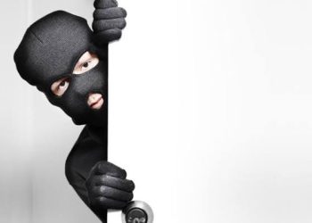 Begini Modus Tiga Maling Tas yang Berkeliaran di Mal CBD Ciledug