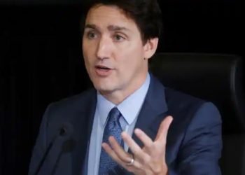 Trudeau bersumpah untuk meninjau kesepakatan radio polisi yang diberikan kepada perusahaan yang memiliki hubungan dengan China