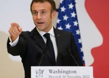 Macron mengecam undang-undang AS sebagai ‘super agresif’ untuk bisnis Eropa