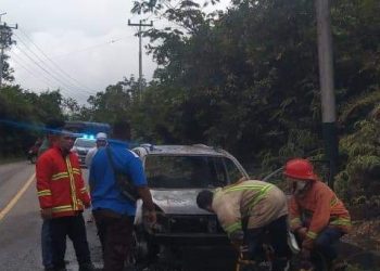 Korsleting, Mobil Nissan Livina Hangus Terbakar di Lintas Riau-Sumbar KM 82
