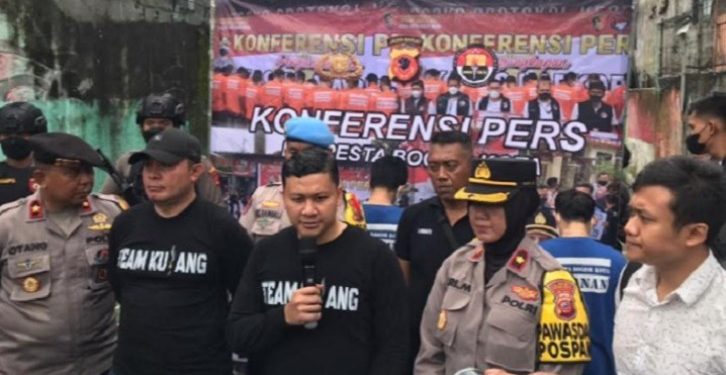 Ingin Eksis, Tiga Pemuda Tantang Warga Menteng Bogor Dengan Gunakan Sajam