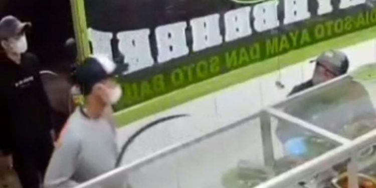 Begal Motor Sasar Warteg Di Tambun Utara Bekasi, Pelaku Ancam Korban Pakai Celurit