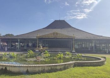 Tamu Tasyakuran Kaesang Dilarang Pakai Batik Motif Parang Lereng