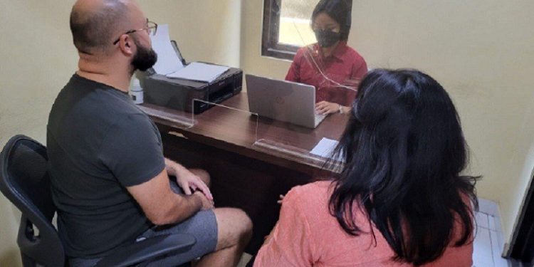 Diburu Sejak 2019, 2 Buronan Interpol Ditangkap di Bali