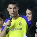 Ramai-ramai Pengunjung Restoran Merekam Ronaldo, Ada Apa?