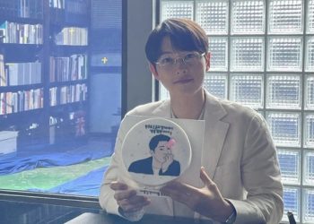 Resmi Nikah, Song Joong Ki Bakal Bolak-balik Korea-Inggris