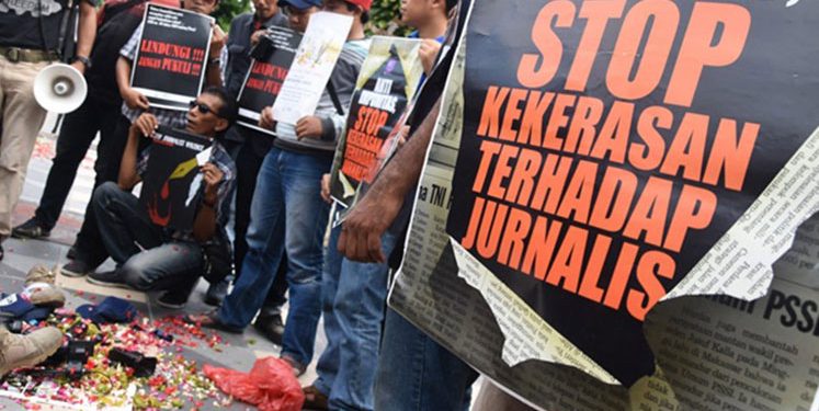 5 Wartawan Dianiaya Saat Meliput Penutupan Diskotik di Surabaya