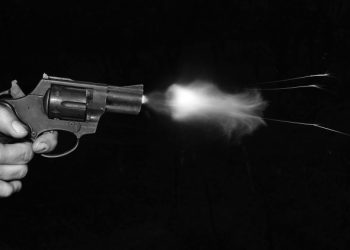 Terlibat Adu Mulut, Seorang Murid Berusia 6 Tahun Tembak Guru