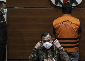 Diduga Terima Rp 56 Miliar dan Mobil Mewah, AKBP Bambang Kayun jadi Tersangka KPK