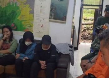 Nekat Mendaki Gunung Gede, Sembilan Pendaki Asal Jakarta Divonis 2 Tahun