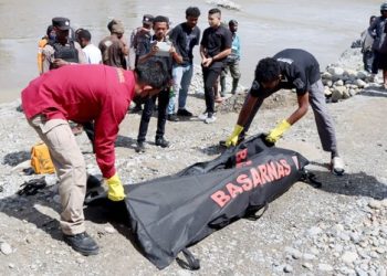 Hilang Sejak Senin Lalu, Pensiunan Guru Ditemukan Terapung oleh pengali pasir di Sungai Wouma