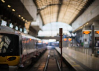 Terjadi Penikaman di Stasiun Kereta Paris, Beberapa Orang Terluka