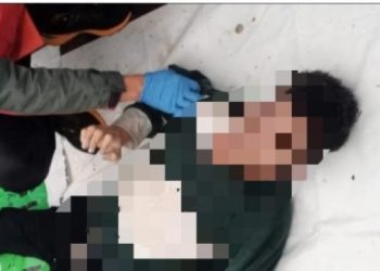 Mayat Pria Tanpa Identitas Ditemukan Tergeletak di Pinggir Jalan