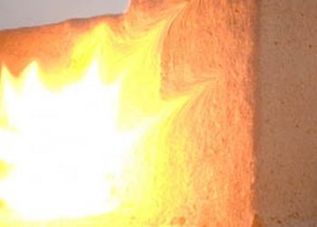 6 Orang Alami Luka Bakar dan Rumah Porak Poranda di Pademangan Akibat Tabung Gas Meledak