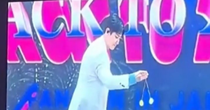 Viral Sehun dan Chanyeol Main Lato-lato, Bikin EXO-L Meleleh!
