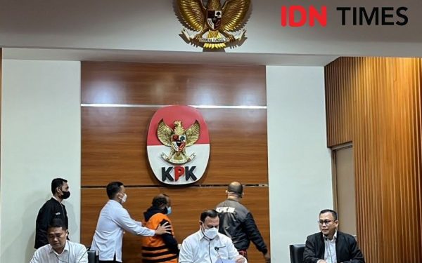 Detik-Detik KPK Tangkap Buron: Pintu Didobrak, Uang Miliaran Ditemukan