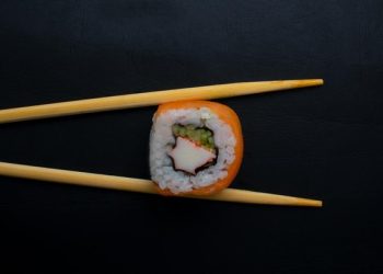 Bukan Jepang, Sushi Ternyata Berasal dari Negara Tetangga RI