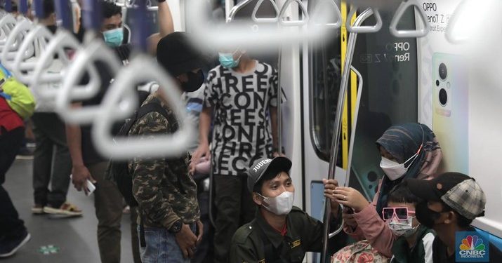 Benarkah Masyarakat Sudah Boleh Lepas Masker? Ini Kata Menkes
