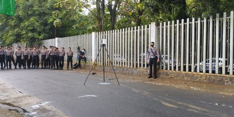 Buntut Kecelakaan Mahasiswa UI vs AKBP Purn Eko, Sumur Resapan di Jalan Srengseng Sawah Kini Diaspal