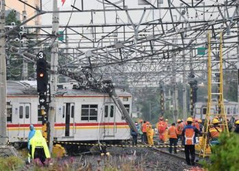 KRL Jabodetabek Rute Parung Panjang-Cisauk Hanya Beroperasi di Satu Jalur Pasca Kereta Anjlok