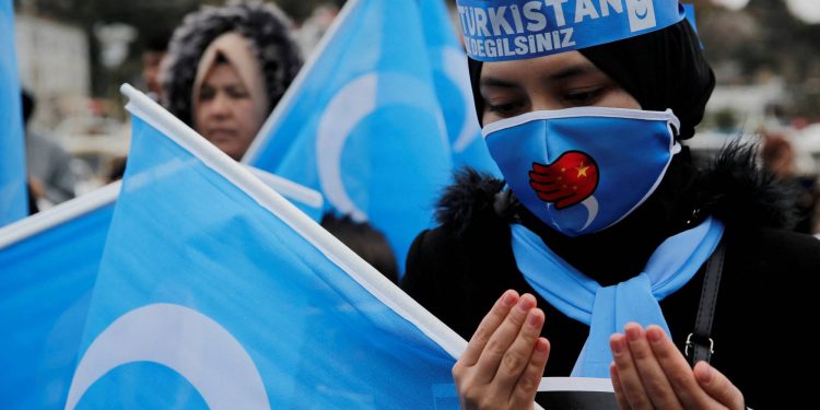 10 Ribu Muslim Uighur yang Kabur dari China Diterima Kanada