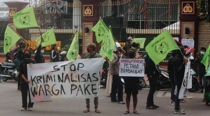 Buntut Konflik Lahan dengan Korporasi, Tiga Petani Desa Pakel Banyuwangi Ditangkap Polisi