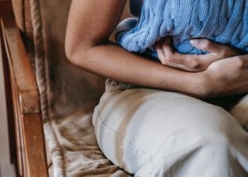 Kegiatan Kemah Kerja, Ratusan mahasiswa Universitas Brawijaya (UB) Malang Keracunan