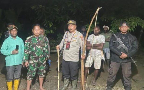 Bacok Warga, Pemuda Papua Nugini Digiring ke Polres Keerom