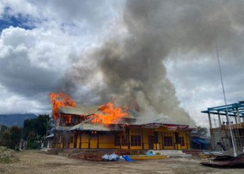 Kantor Bupati Dogiyai Terbakar, Sumber Api Masih Diselidiki